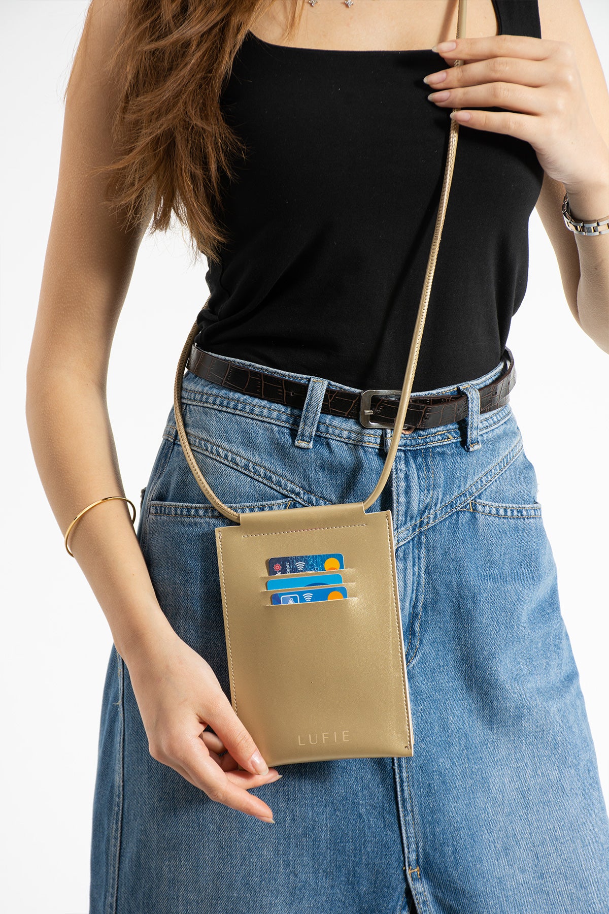 Multi-Purpose Card Holder & Phone Bag & Glasses Case – Stylish and Practical Design Gold