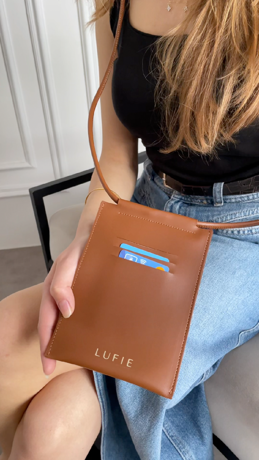 Multi-Purpose Card Holder & Phone Bag & Glasses Case – Stylish and Practical Design Silver